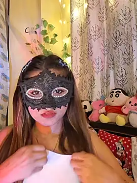 Show de Kiara_97 na webcam