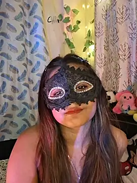 Kiara_97 现场XXX聊天