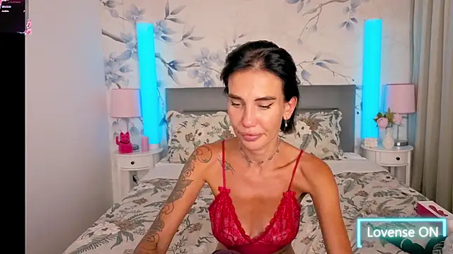 Show modela Pink-Pearl na web-kameri