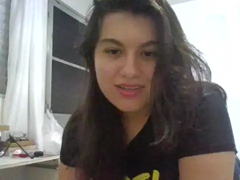 Sky_Angel_23 Adlı Modelin Canlı XXX Sohbeti