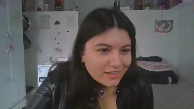 Sky_Angel_23's Live XXX Chat