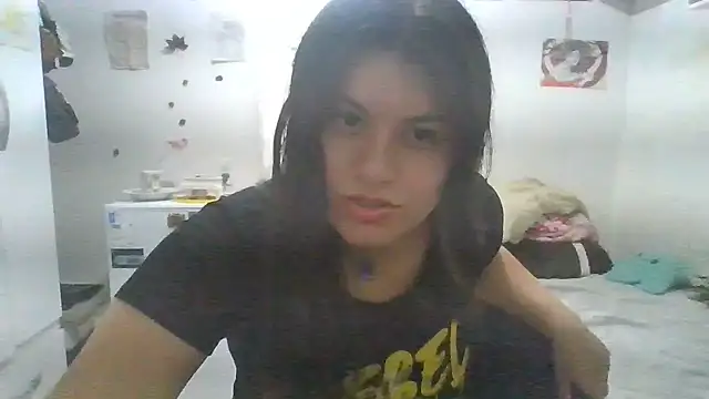 Chat XXX ao vivo de Sky_Angel_23