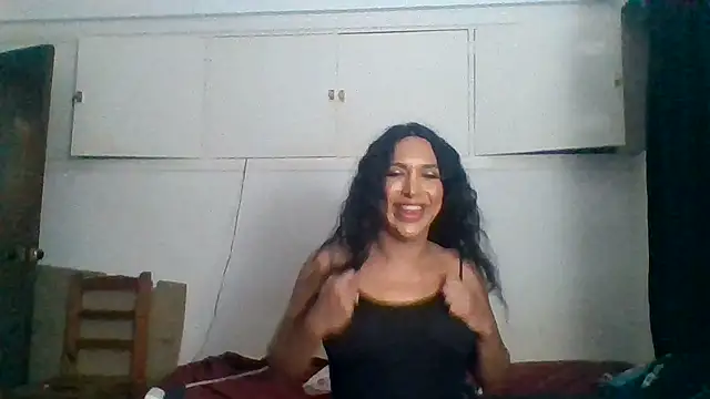 Melina_lareinax Adlı Modelin Web Kamerası Şovu