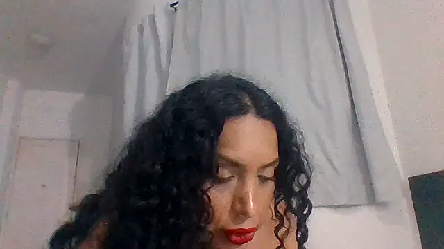 Melina_lareinax webcam show