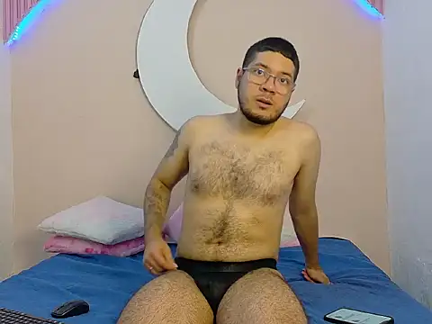 Show modela JacobMills_8 na web-kameri