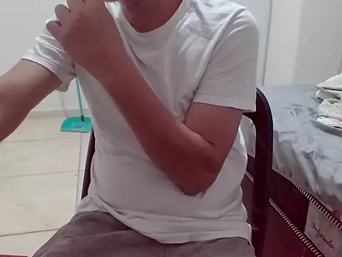 machoalpha459 Webcam Show