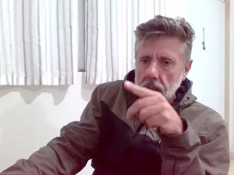 Show modela machoalpha459 na web-kameri