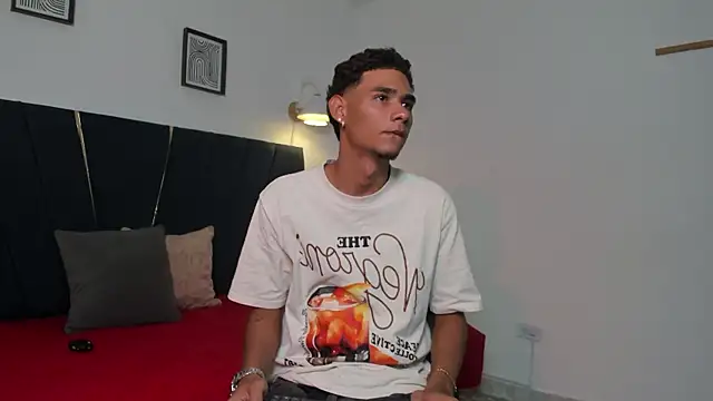 kenix_cum23 – Kamerová šou