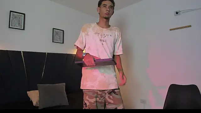 kenix_cum23 Webcam show