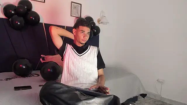 kenix_cum23 – webcam-show