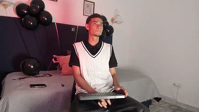 kenix_cum23 在線直播表演
