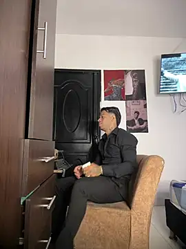 Enzomoretti__ Webcam-Show