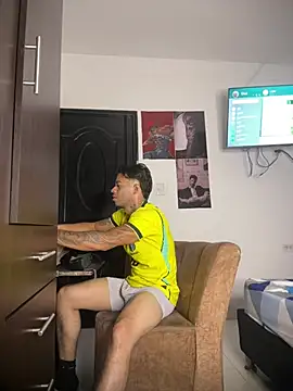 Show de Enzomoretti__ na webcam