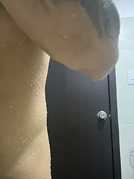 Enzomoretti__ Pertunjukan Webcam