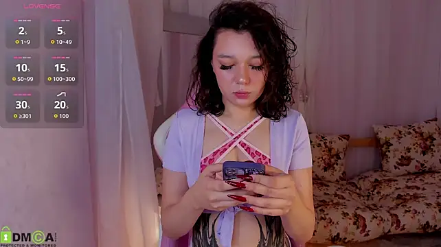 Chat +18 de Roxy_Rebell ao vivo
