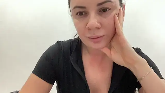 Hanna_pup's Webcam Show