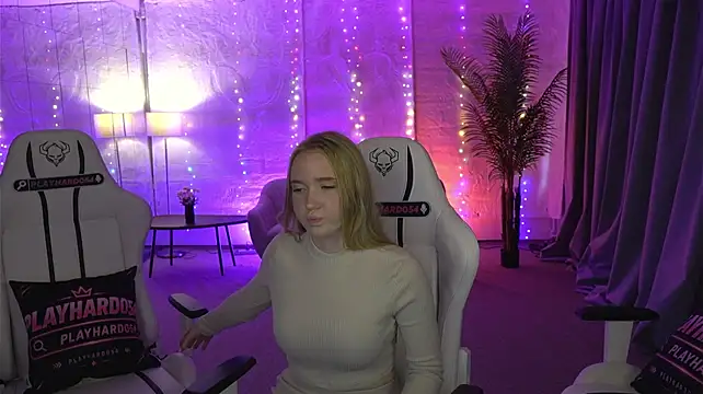 Pokazy przed kamerką – Sofia_054