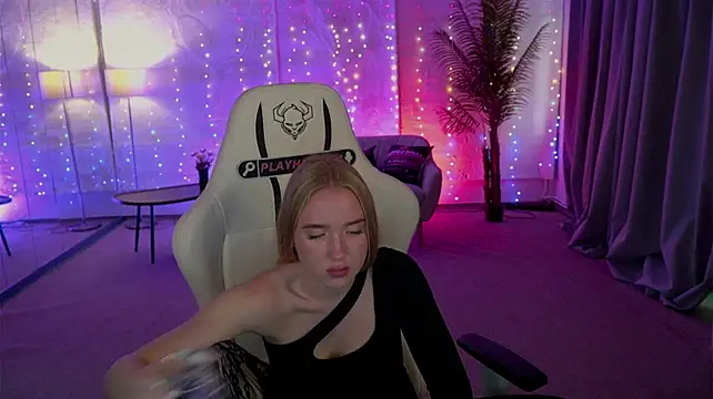 Sofia_054 现场XXX聊天