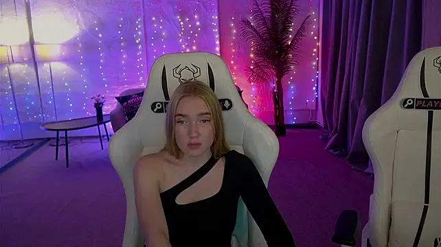 Pokazy przed kamerką – Sofia_054
