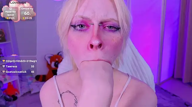 M1mmin Webbikameraesitys