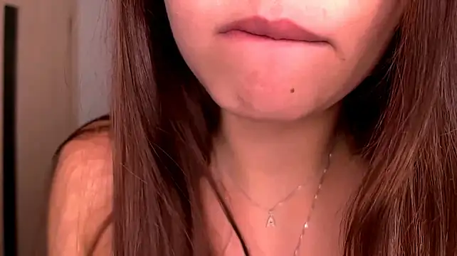 ScattyNoon – Naživo XXX chat