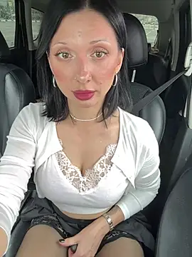 Show modela RoxySantaMonica na web-kameri