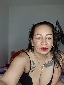 AshleeyLove webkamerás műsora