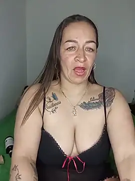 AshleeyLove Adlı Modelin Web Kamerası Şovu