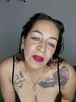 AshleeyLove Webcamshow