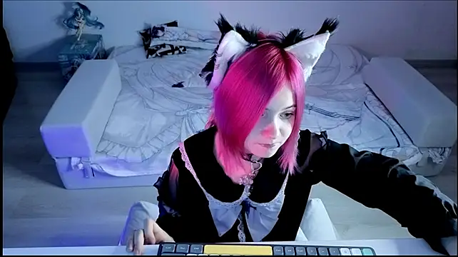Hikkacat Webcam Show