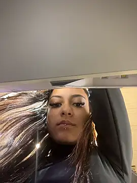 Show de sarabarbie_ na webcam