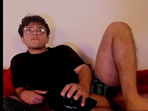 lucian_brand webkamerás műsora