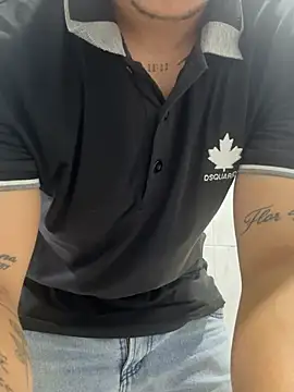DiazDiaz77 Webcamshow