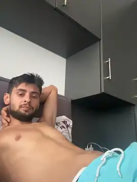 Show de DragosNan na webcam