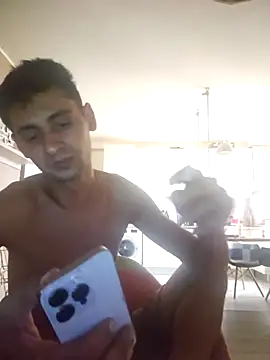 DragosNan Show in webcam