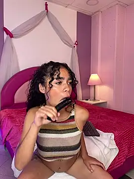 Novagh_ Webcamshow