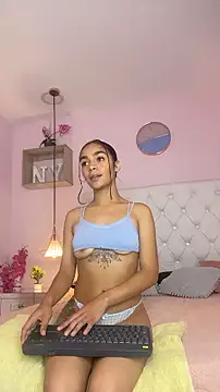 Novagh_'s Webcam Show