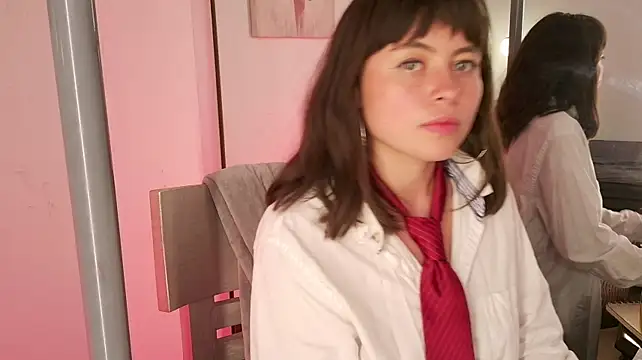 Pokazy przed kamerką – IniridaCollins_