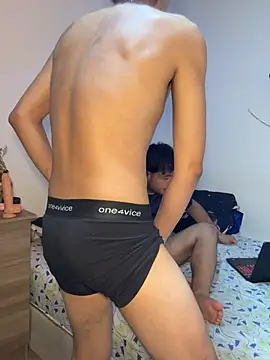 عرض كام TonnyBottom