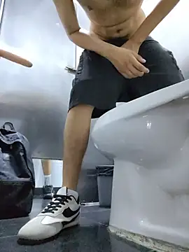 TonnyBottom Pertunjukan Webcam