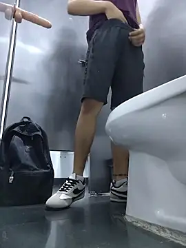 הופעת וובקאם של TonnyBottom