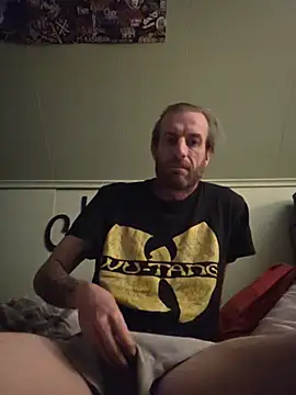 mic198423's Webcam Show