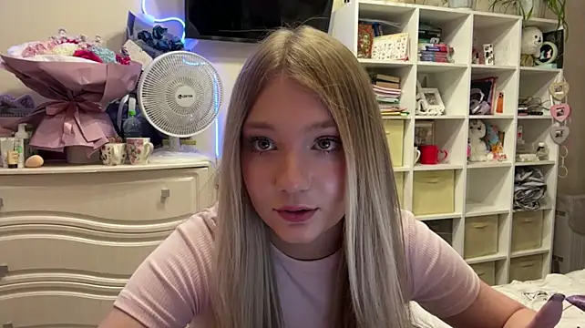 Chat XXX en directo de MayaStarlight
