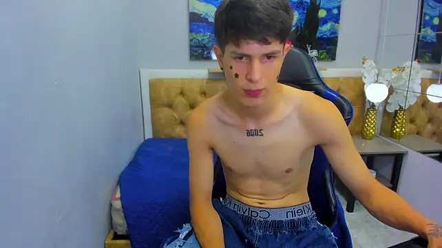 Salvatore18_ – webcam-show