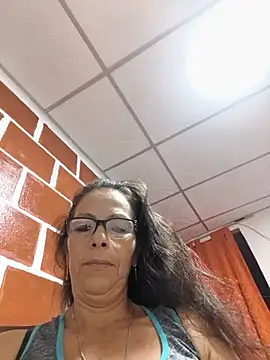 Chat +18 de sexiigatica ao vivo