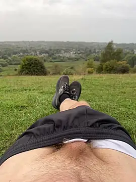 cumhugely's Webcam Show