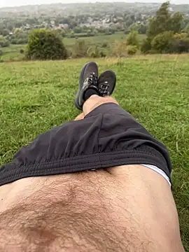 cumhugely webcam show