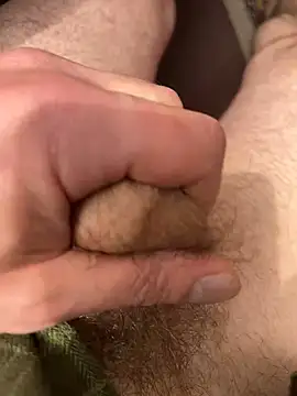 cumhugely Webcam Show