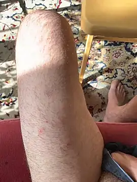 הופעת וובקאם של cumhugely