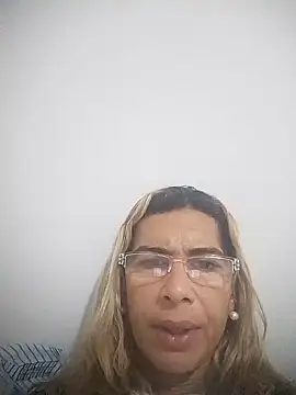 RenataAraujo: διαδικτυακό σόου στην κάμερα